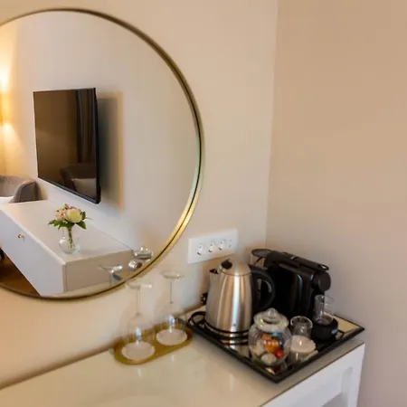 And Style Luxury 2 Split