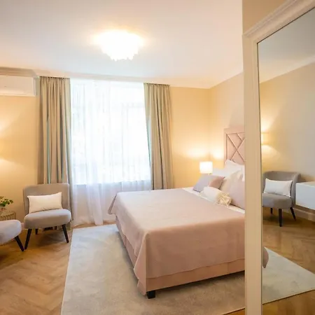 Oda ve Kahvaltı And Style Luxury 2