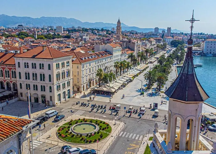 And Style Luxury 2 Bed & Breakfast 4*