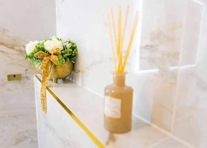 And Style Luxury 2 Bed & Breakfast Split