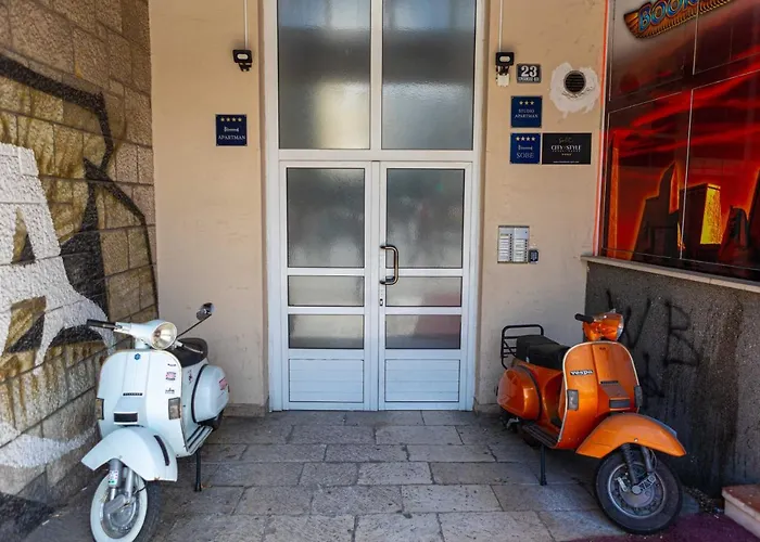 And Style Luxury 2 Bed & Breakfast